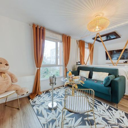Suite Love Jacuzzi Montévrain Eksteriør billede