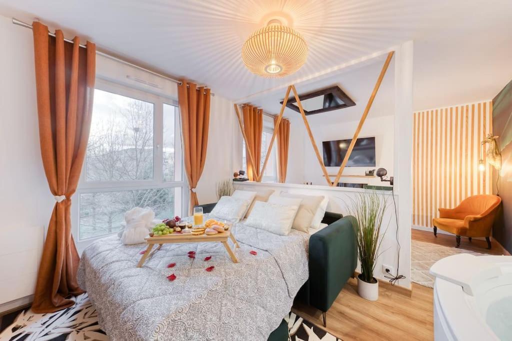 Suite Love Jacuzzi Montévrain Eksteriør billede