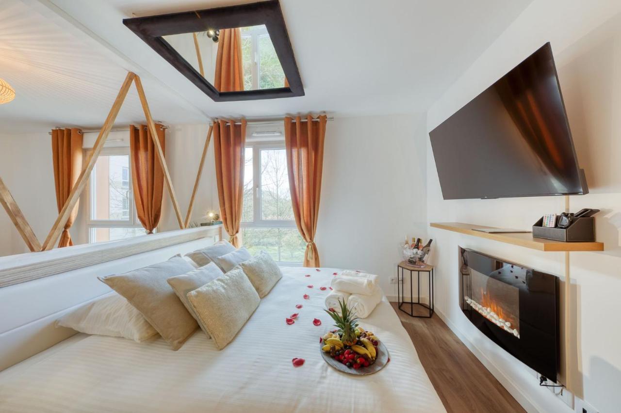 Suite Love Jacuzzi Montévrain Eksteriør billede