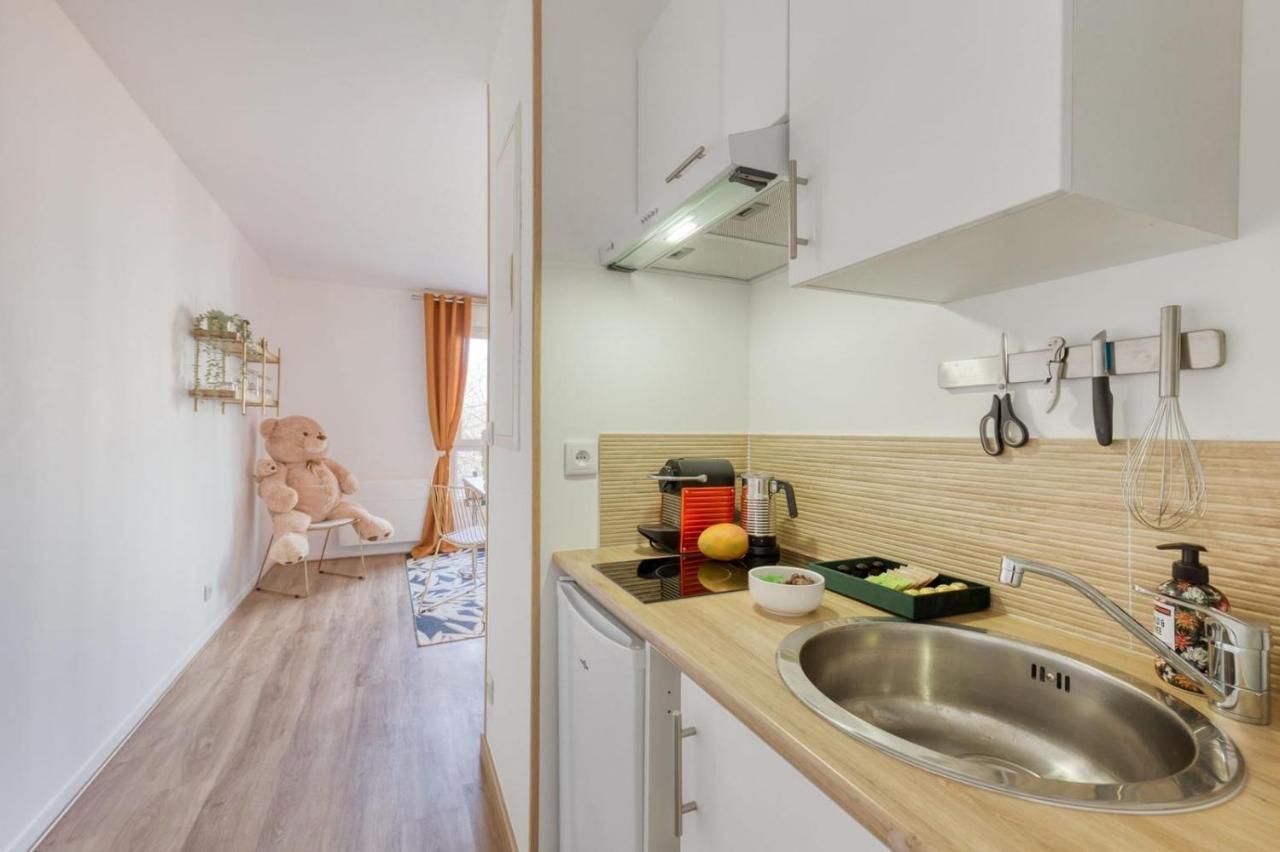 Suite Love Jacuzzi Montévrain Eksteriør billede